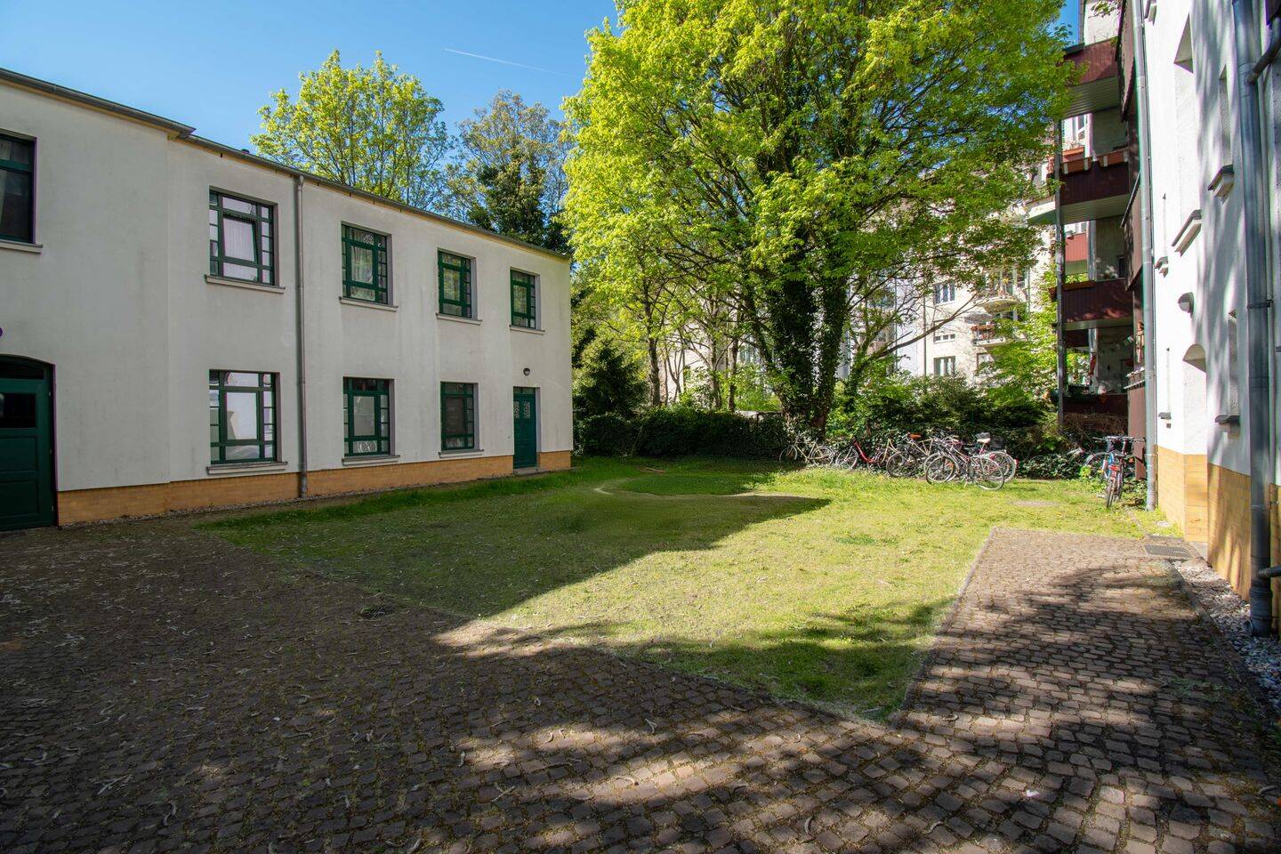 KAPITALANLAGE MIT KONTINUITÄT | Langfristig vermietete 2-Raum-Wohnung mit Entwicklungspotenzial – Leipzig – Vorschaubild 4