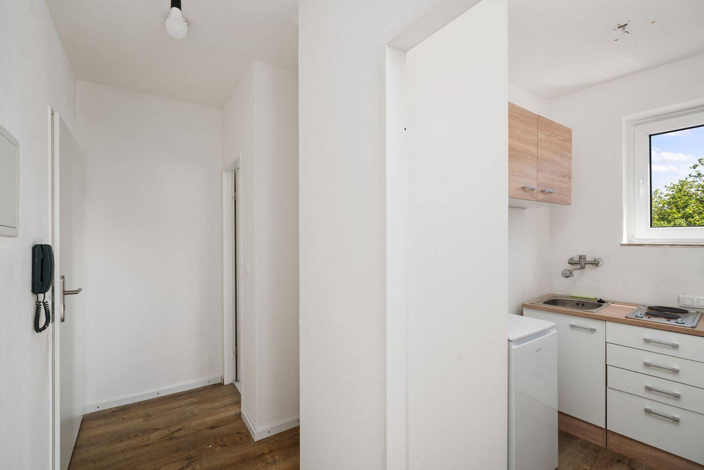 Bremen - Findorff | 1- Zimmer- Wohnung in zentraler Lage direkt bei der Bürgerweide – Bremen – Vorschaubild 3