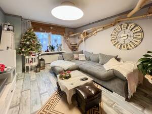 Großzügiges Einfamilienhaus mit Einliegerwohnung in bevorzugter Lage von Siegen-Eiserfeld! – 57080 Siegen – Vorschaubild 2