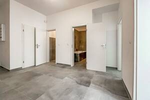 5 Zimmer - frisch renoviert - zentrale Lage - Erstbezug – 44787 Bochum – Vorschaubild 3