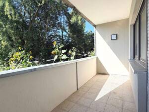 Helle sanierte 3 Zimmer Wohnung mit Balkon, Garage und Keller – 90765 Fürth – Vorschaubild 8