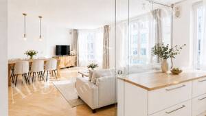 Kapitalanlage oder Eigennutzung - lichtdurchflutete, (möblierte) 3-Zi.-Wohnung mit bewährter Expat-Vermietung