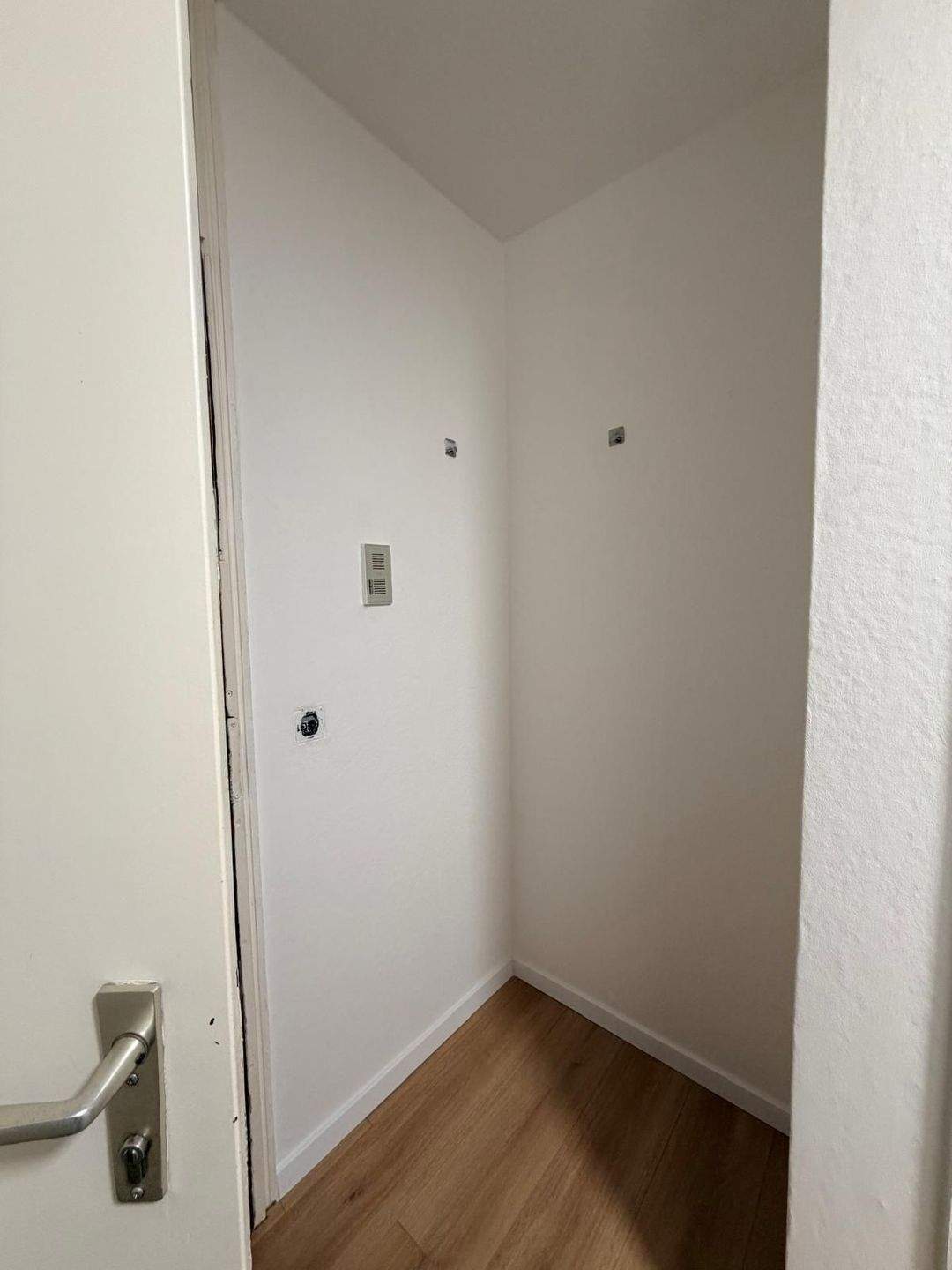 Privat Zimmer in WG Wohnung Erlangen----Ideal für Studenten und Berufstätige – Erlangen – Vorschaubild 9