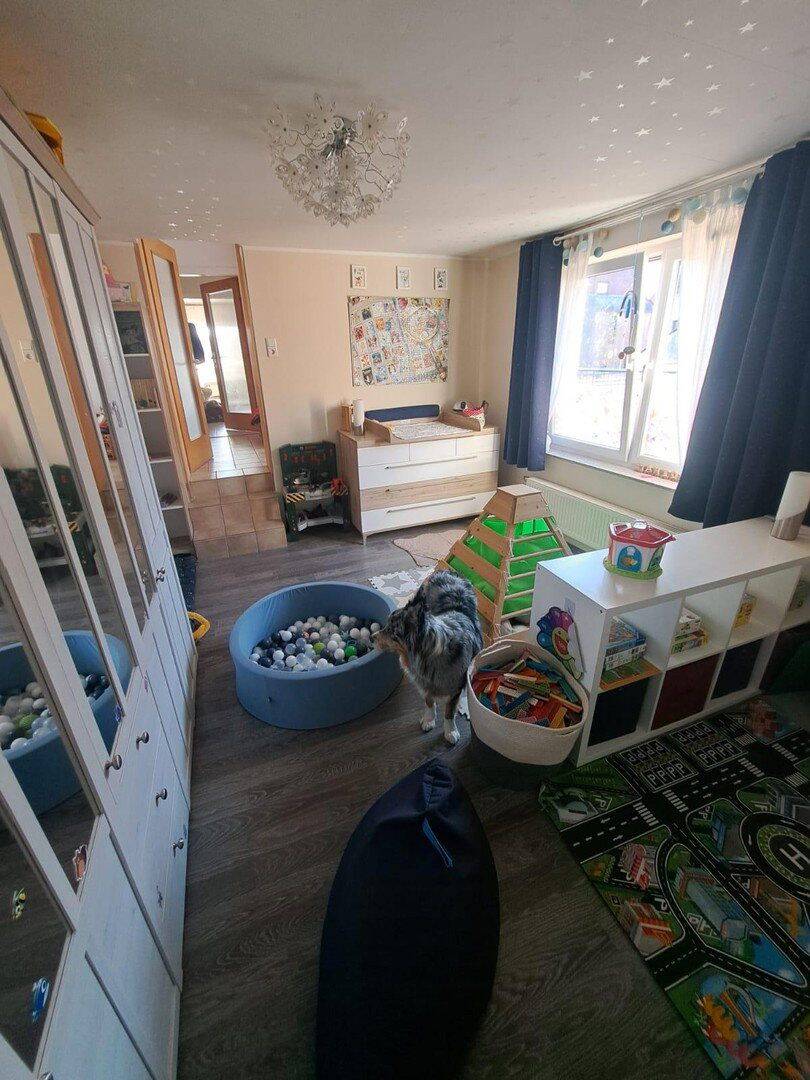 Freistehendes Einfamilienhaus mit Küche, PV, Wallbox, Garten – Alsdorf – Vorschaubild 9