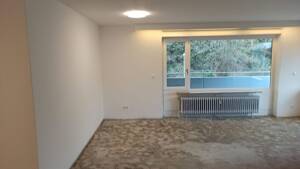 BARRIEREFREI: S-Killesberg: 4. OG, 3,5 Zi., 127 qm Wfl., top-saniert, Kamin, Aufzug, SW-Balkon, Hobbyraum, TG, EBK – 70469 Stuttgart – Vorschaubild 2