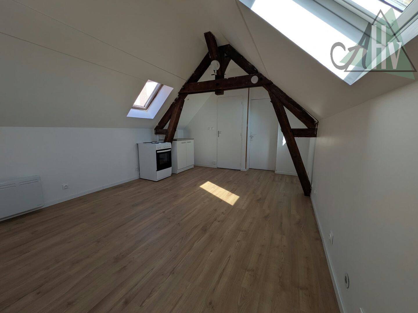 Appartement 1 pièce 17 m² · à Romilly-sur-Seine · 17,4 m² · 335 €/mois