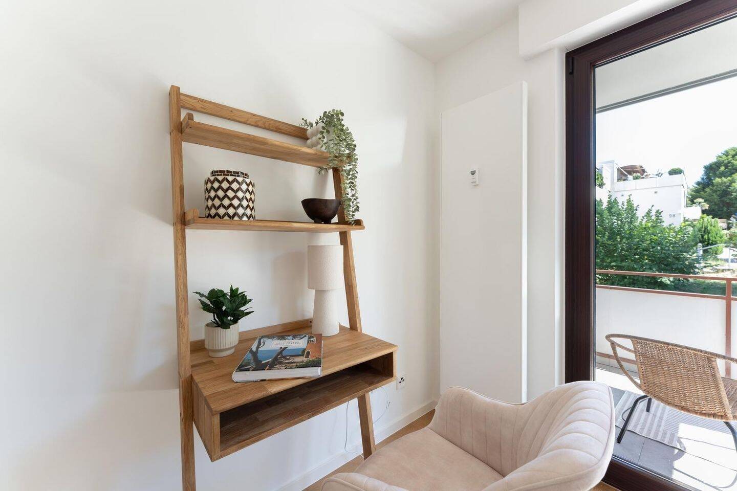 Erstbezug nach Kernsanierung: 4-Zimmer-Wohnung mit PV-Mieterstrom & TG-Stellplatz in S-Heumaden – Stuttgart – Vorschaubild 9