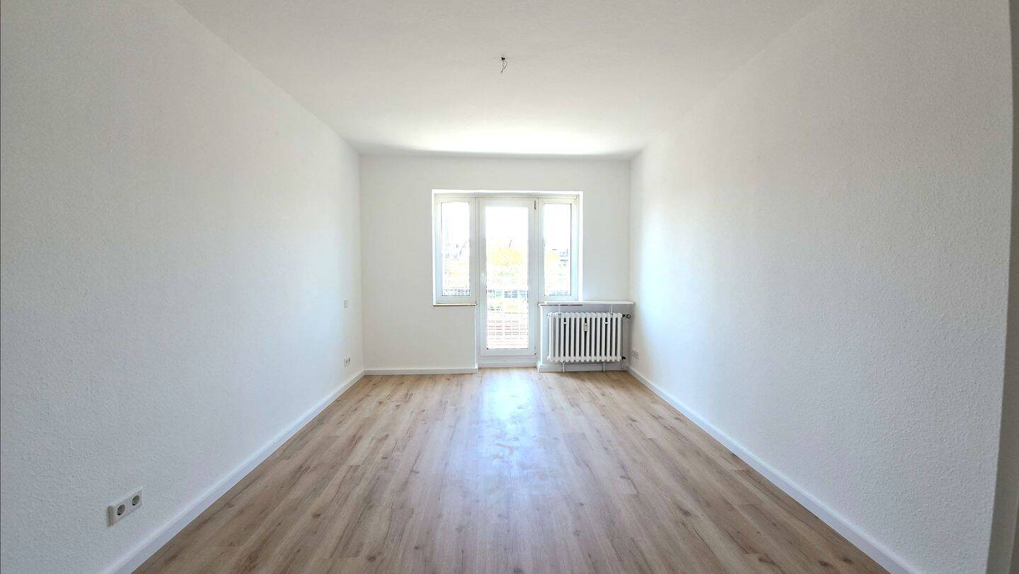Attraktive 2-Zimmer-Wohnung mit 2 Balkonen im 3. OG in Oberbilk – Düsseldorf – Vorschaubild 3