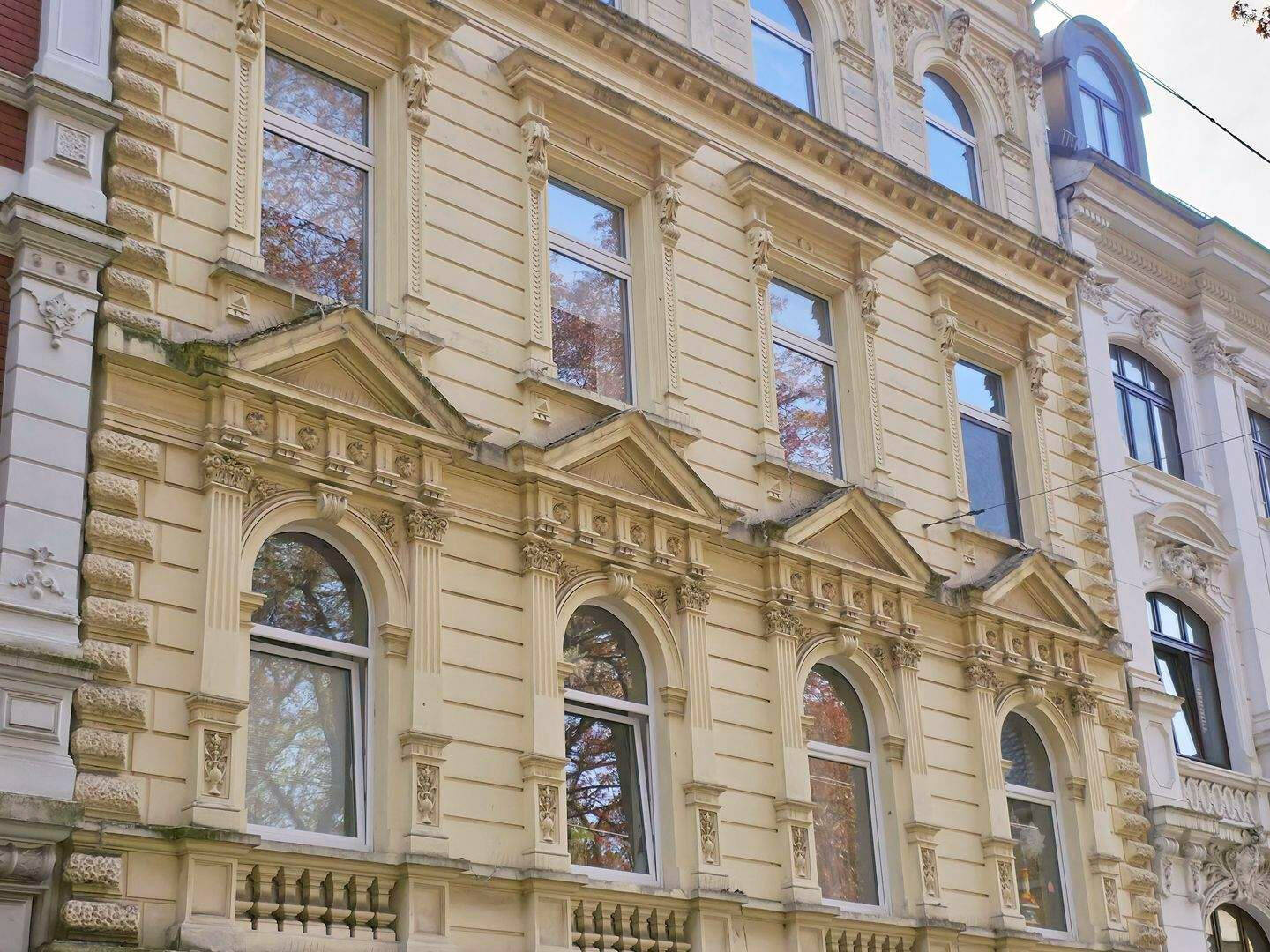 Historisches, bereits aufgeteiltes 5-Familienhaus in Wuppertal Elberfeld – Wuppertal – Vorschaubild 2