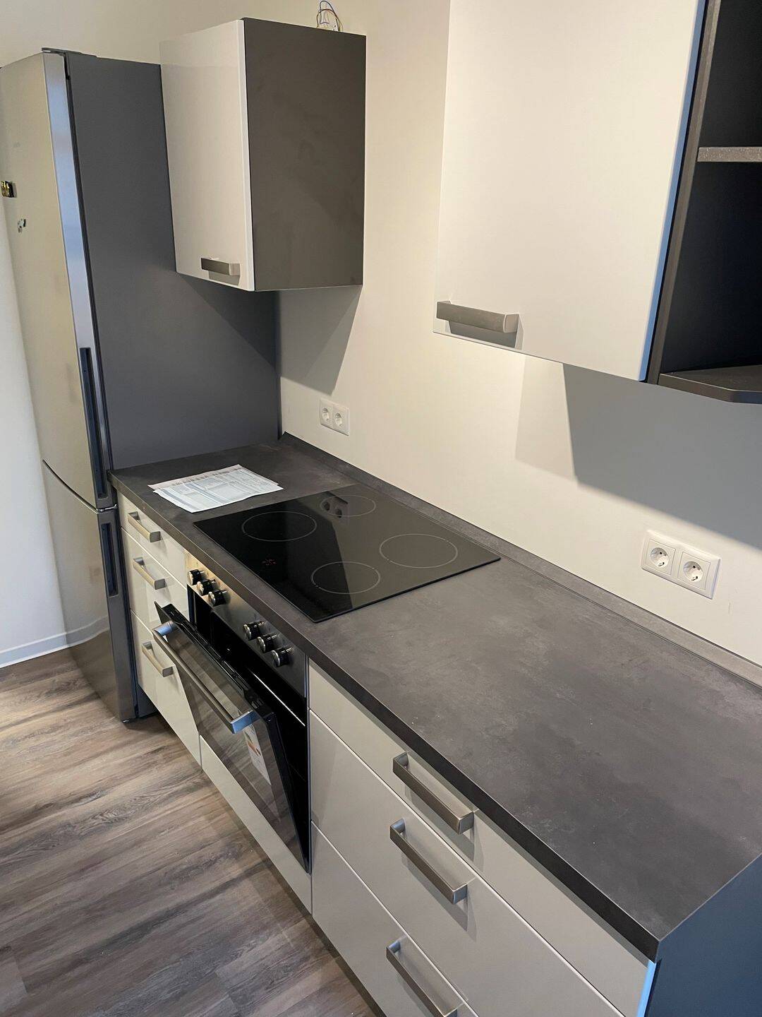 direkt am Schloßteich: 3-Zimmer-Wohnung mit Fußbodenheizung, Einbauküche und Balkon – Chemnitz – Vorschaubild 6