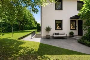 Reiheneckhaus mit 798 qm Grundstück: Sanierungschance im Regensburger Norden – 93057 Regensburg – Vorschaubild 4