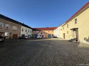 Traumhaftes Anwesen zum Wohnen und Arbeiten auf idyllischem 3-Seitenhof – 1465 Dresden – Vorschaubild 4
