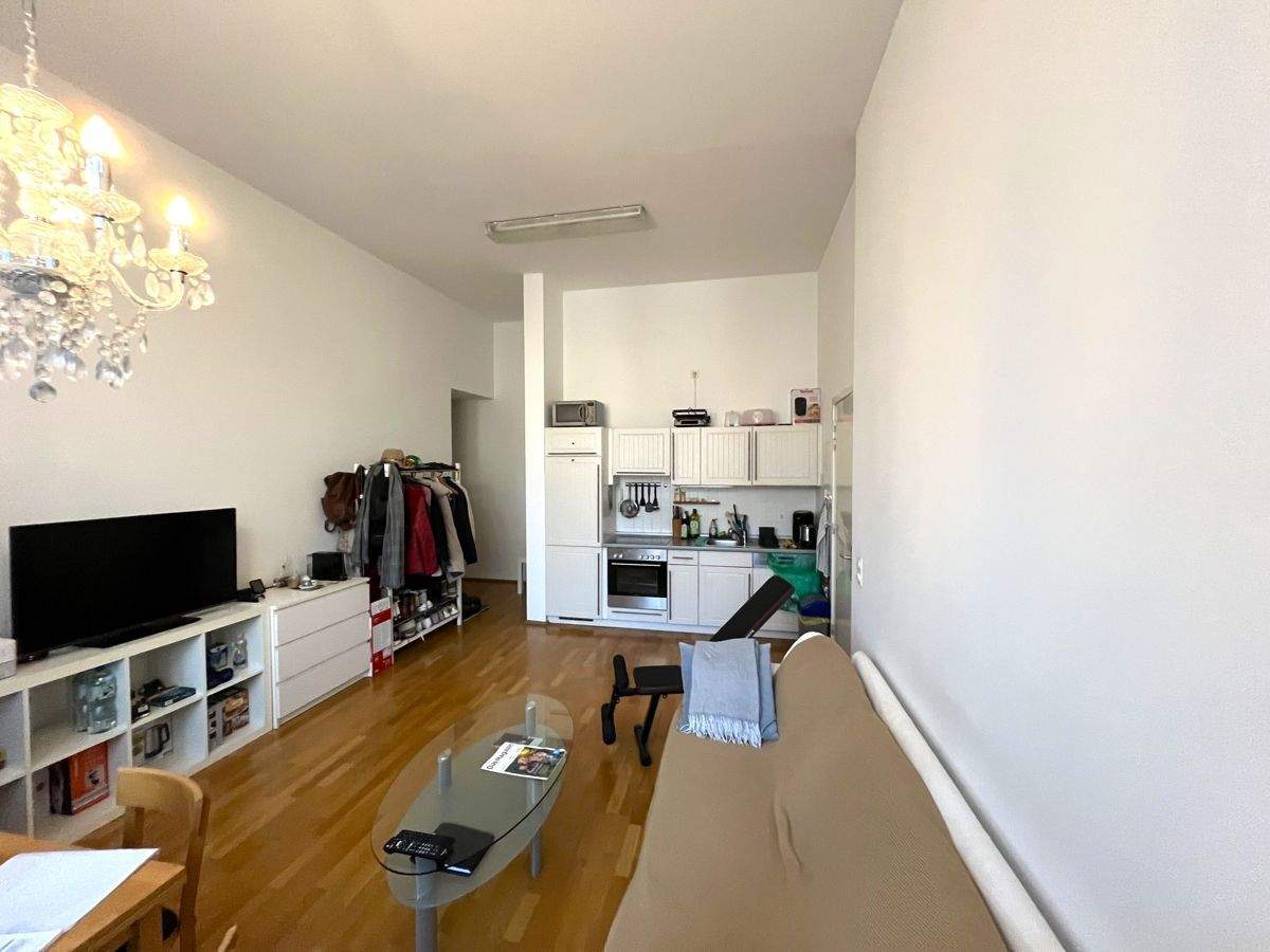 Wiesbaden: Perfekte 2 Zi-Kapitalanlage! Herrschaftliches Wohnen i. d. Kaiser-Friedrich-Residenz! – Wiesbaden – Vorschaubild 4