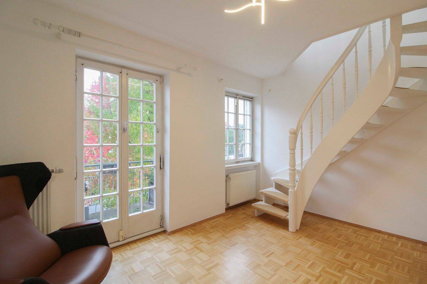 Einzigartige und schöne Maisonettewohnung in Bonn Holzlar mit 3 Balkonen und Garten – Bonn – Vorschaubild 5