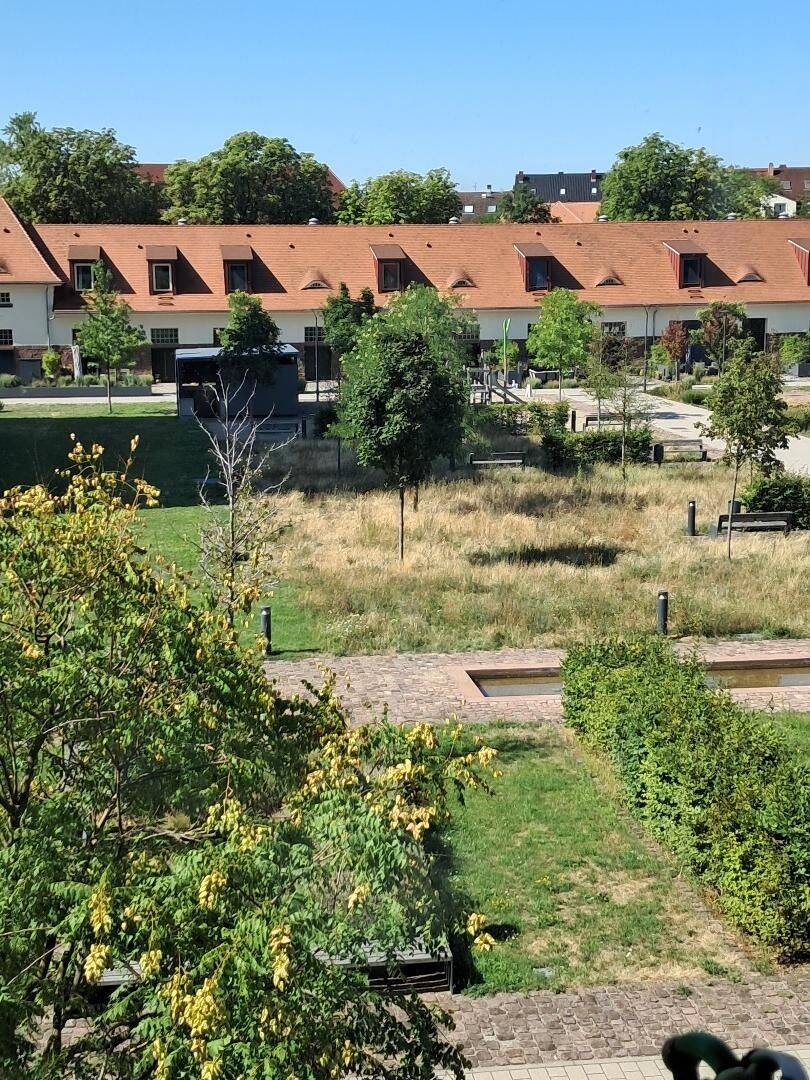 Exclusive 3 ZW, Deckenkühlung, Fussbodenheizung in Parkanlage mit Wasserspielen, 2 Bäder – Karlsruhe – Vorschaubild 2