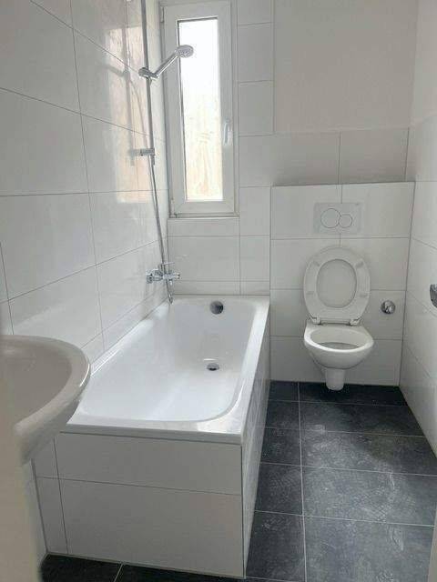 Frisch renoviert! 3-Zimmerwohnung mit Balkon nähe Nordstraße! – Düsseldorf – Vorschaubild 8