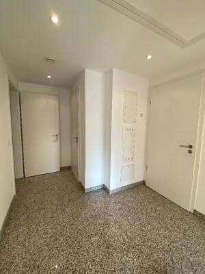 Großzügige Drei-Zimmer Wohnung mit Küche und Loggia am Stadtwerder – 28199 Bremen – Vorschaubild 6