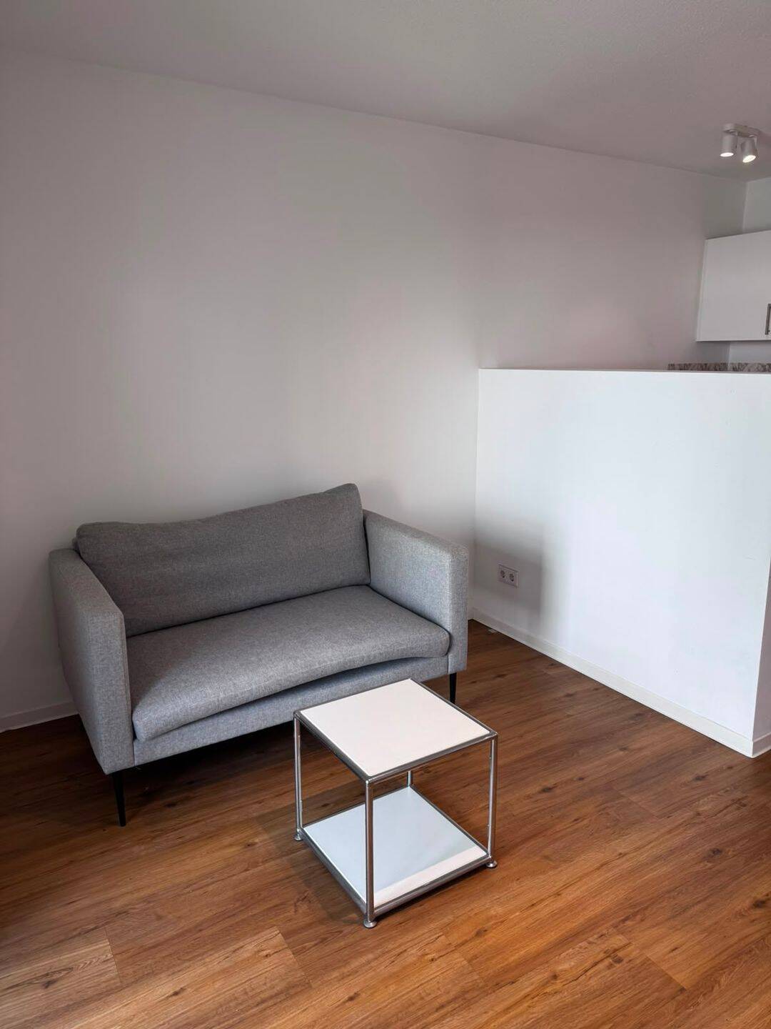 Ab sofort - gut geschnittene, möblierte 1-Zimmer-Wohnung mit Balkon – Nürnberg – Vorschaubild 7