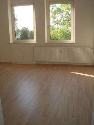 Helle 3-Zimmer-Wohnung mit Balkon (74 qm) in Uni- und Stadtzentrum-Nähe. – 44795 Bochum – Vorschaubild 2