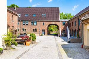 Außergewöhnliches Loft-Juwel mit Einfamilienhaus-Charakter in denkmalgeschütztem Hof-Ensemble! – 47229 Duisburg – Vorschaubild 3