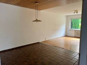 "Garten statt Balkon: Familienfreundliche 4,5 Zimmer in Stuttgart-Sillenbuch" – 70619 Stuttgart – Vorschaubild 5