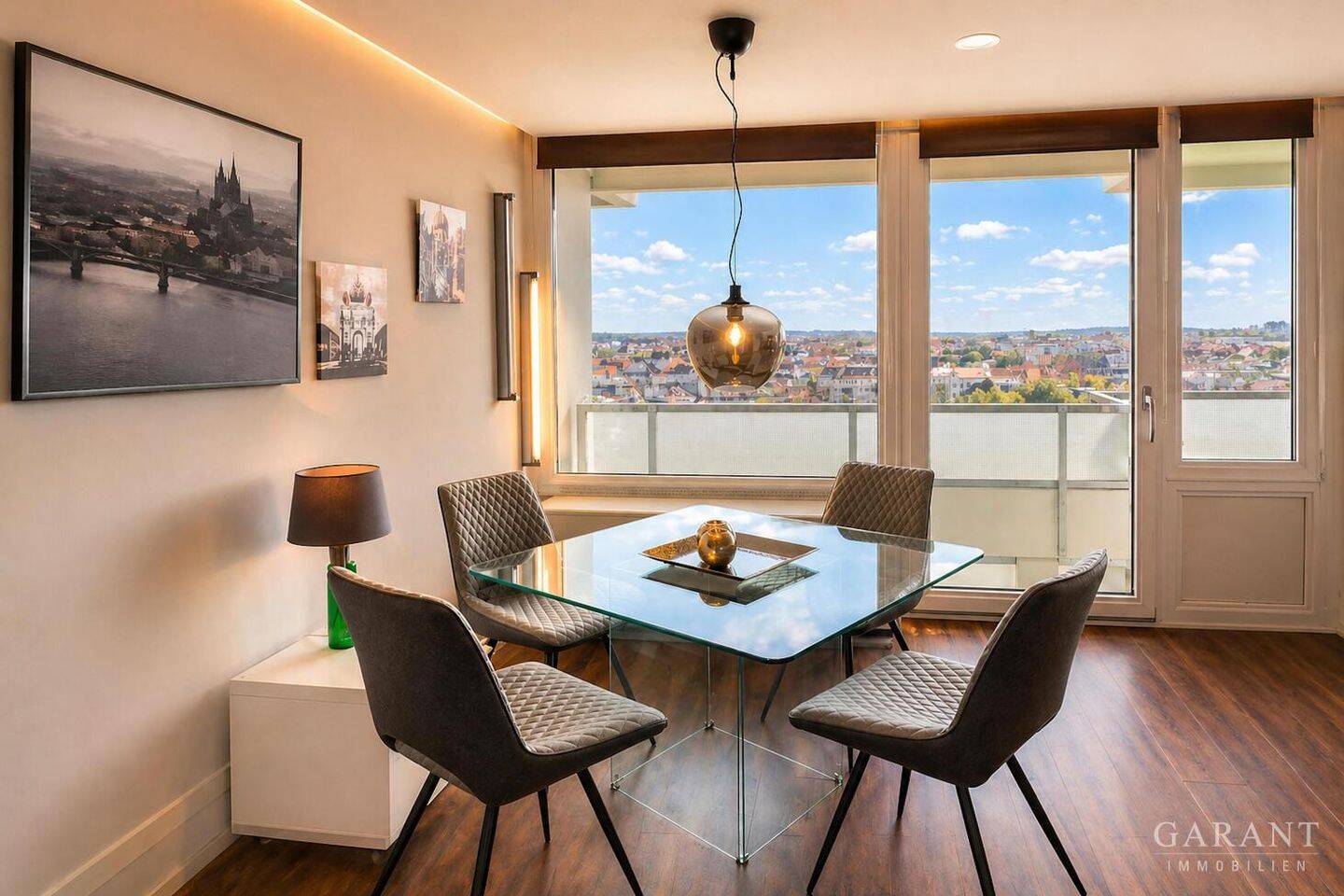 Hochwertige 1-Zimmer-Wohnung mit Panorama direkt an der Theresienwiese
