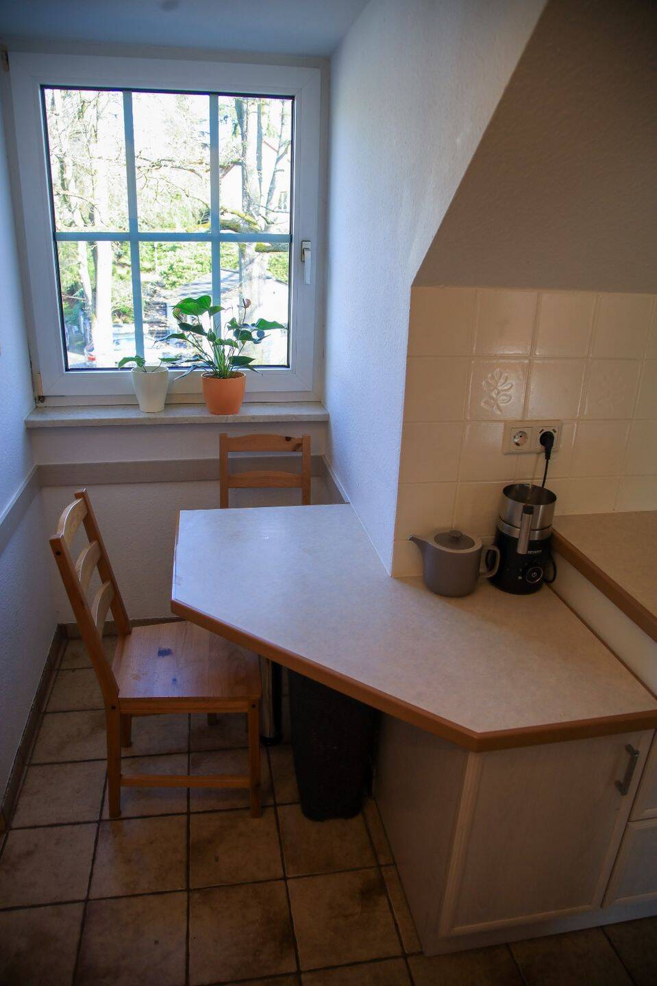 Befristete Vermietung: Möblierte 3-Zimmer 113 m² – Süd-Loggia+Garten+Carport - Juli 2020 bis August 2027 – Erlangen – Vorschaubild 9