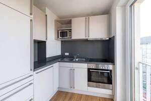 Moderne 2-Zimmerwohnung teilmöbliert in zentraler Lage nahe Bahnhof Stgt-Feuerbach – 70469 Stuttgart – Vorschaubild 6