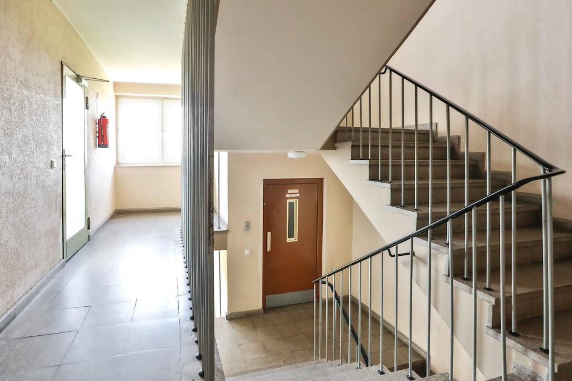 Etagenwohnung in 50739 Köln mit 77 m² kaufen