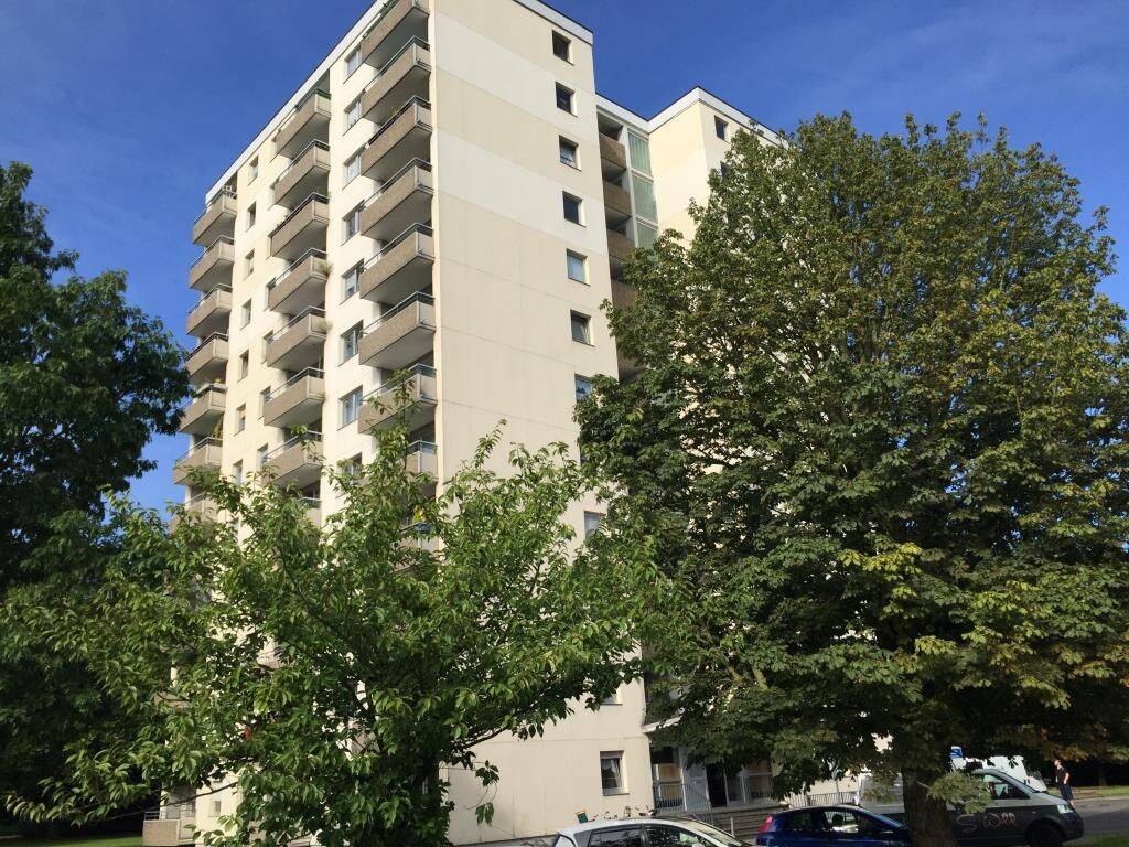 Wir renovieren für Sie! 3-Zimmer-Wohnung in Mönchengladbach Kamphausener Höhe