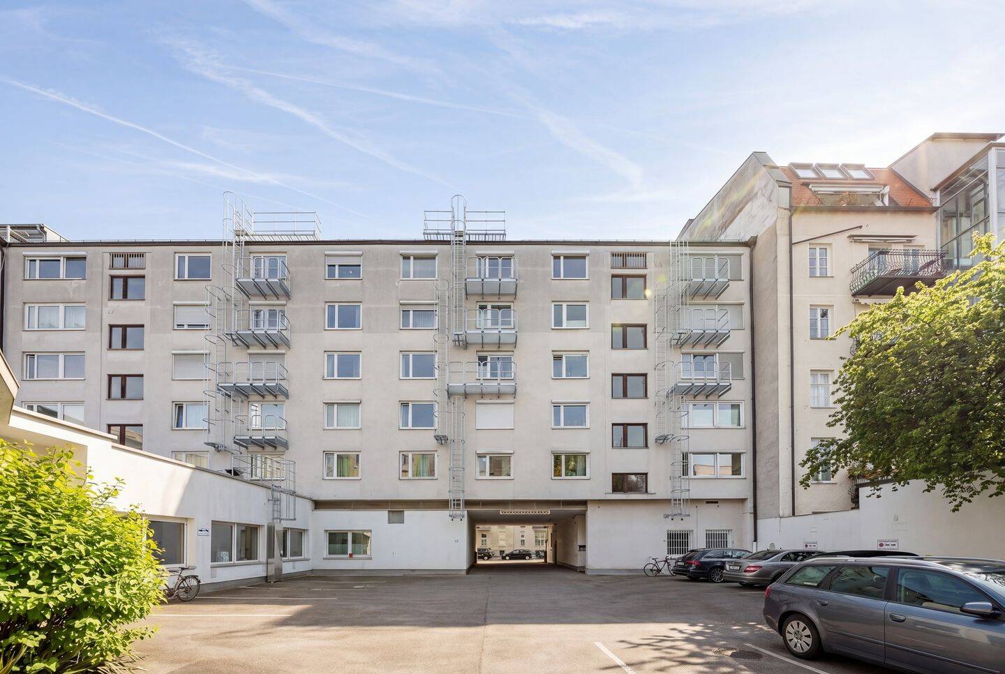 Lichtdurchflutete 2-Zimmer-Wohnung am Stiglmaierplatz - Perfekt für Kapitalanleger oder Selbstnutzer – München – Vorschaubild 3