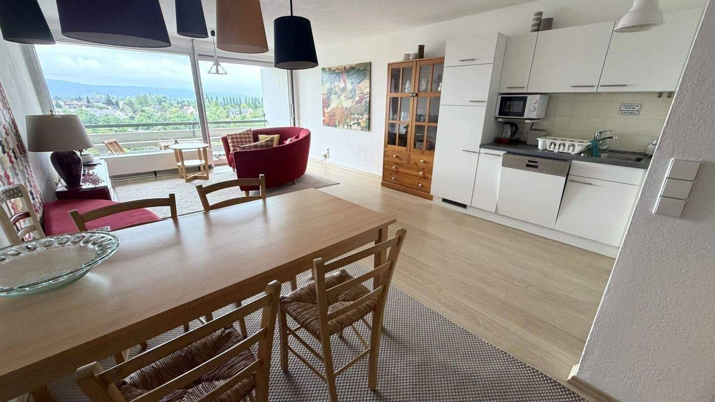 ***Fernblick zum Schwarzwald - lichtdurchflutete, altersgerechte 3- ZKBB, 90qm, 2 Balkone, TG-Platz, bezugsfrei!!*** – Karlsruhe – Vorschaubild 6