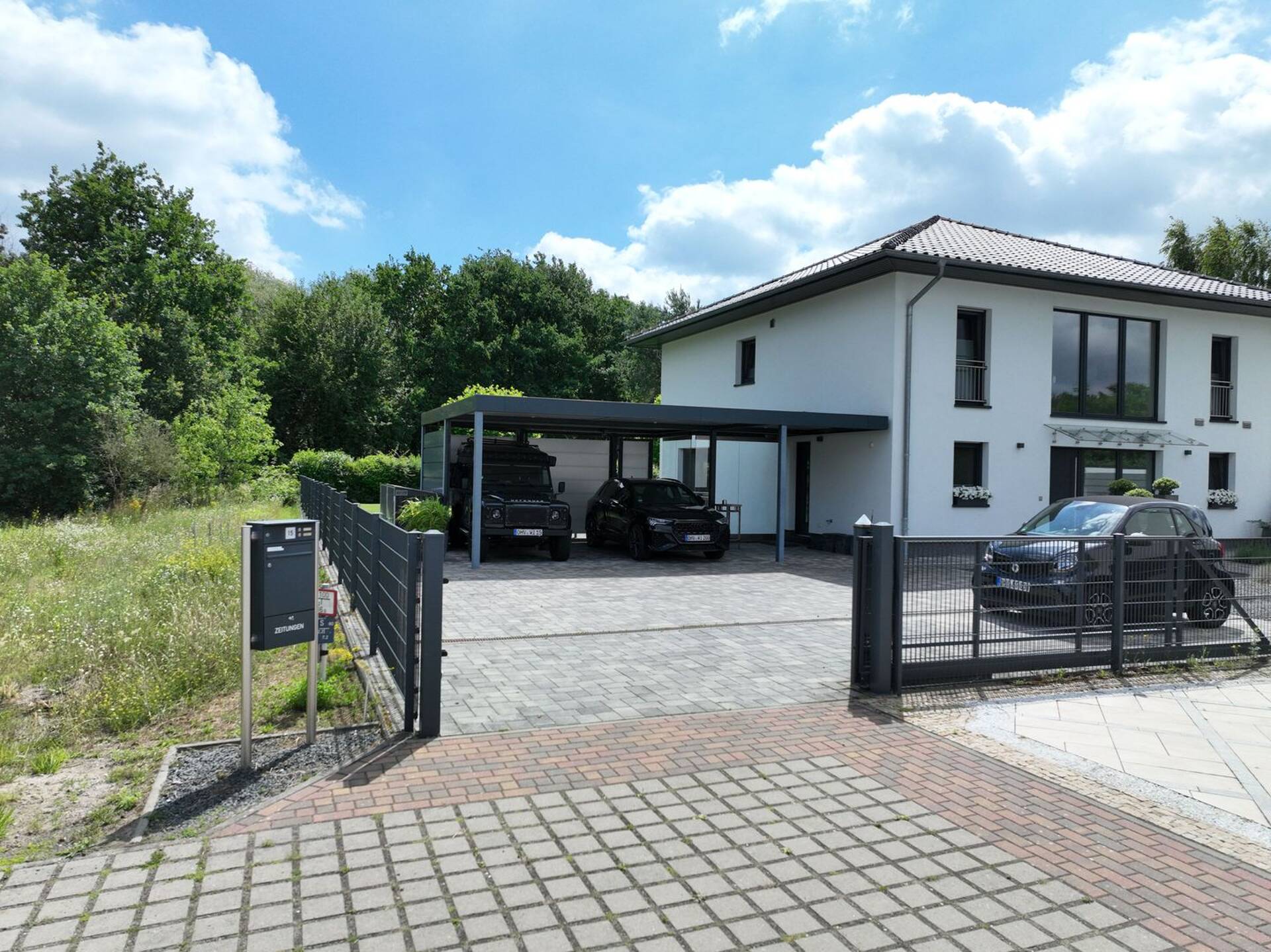 Haus in 16515 Oranienburg mit 383,35 m² kaufen