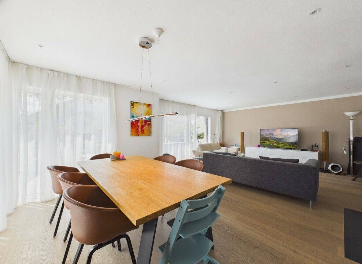 Modernes Zuhause mit Stil, Komfort und durchdachten Details in begehrter Wohnlage von Ergolding – Ergolding – Vorschaubild 8