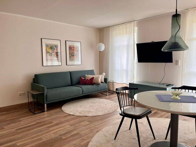 Attraktive, weitgehend möblierte Wohnung in beliebter Lage von Leipzig-Leutzsch