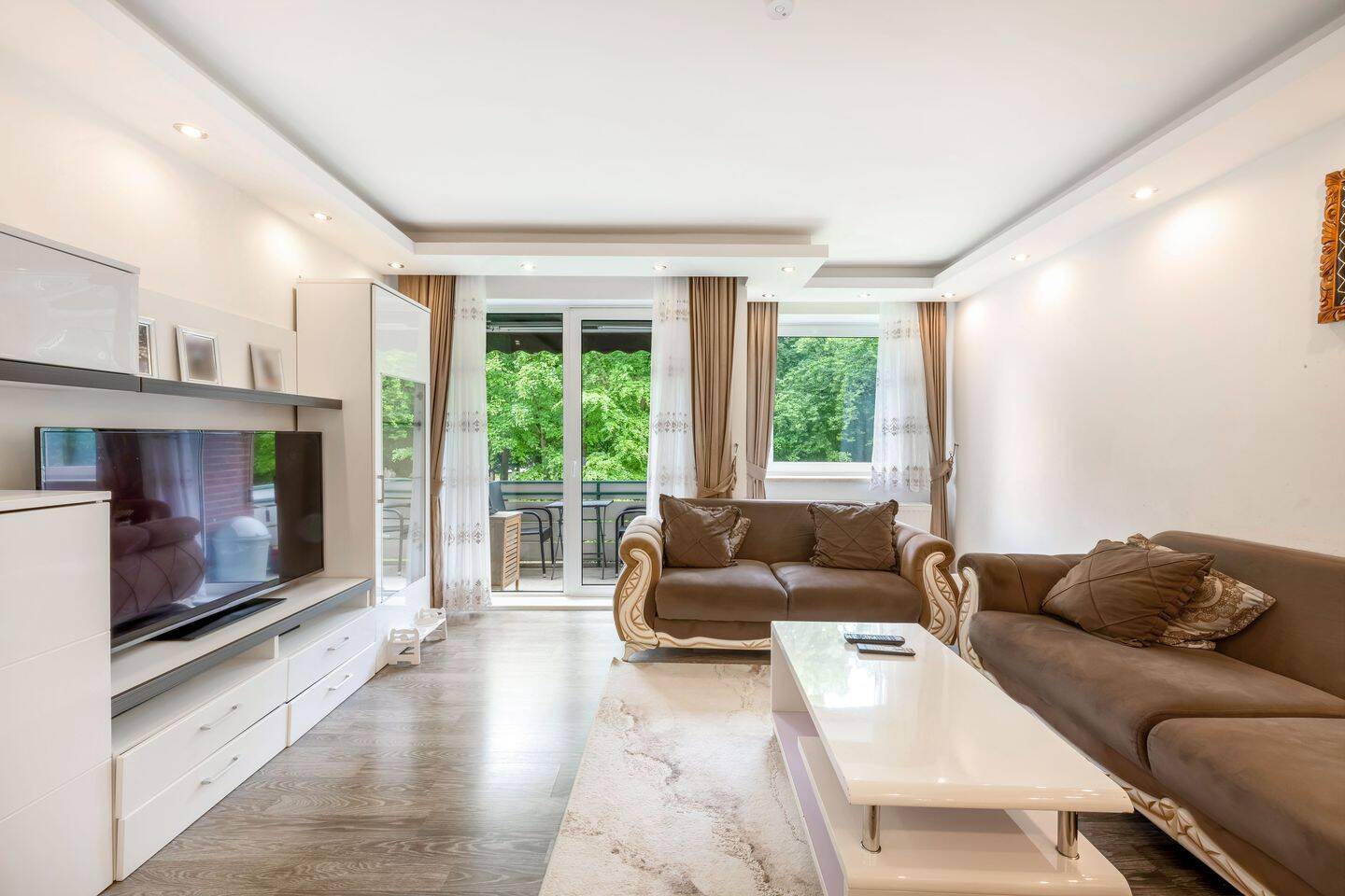 TOP! 4-Zimmer-WHG in familienfreundlicher Lage – Bremen – Vorschaubild 2