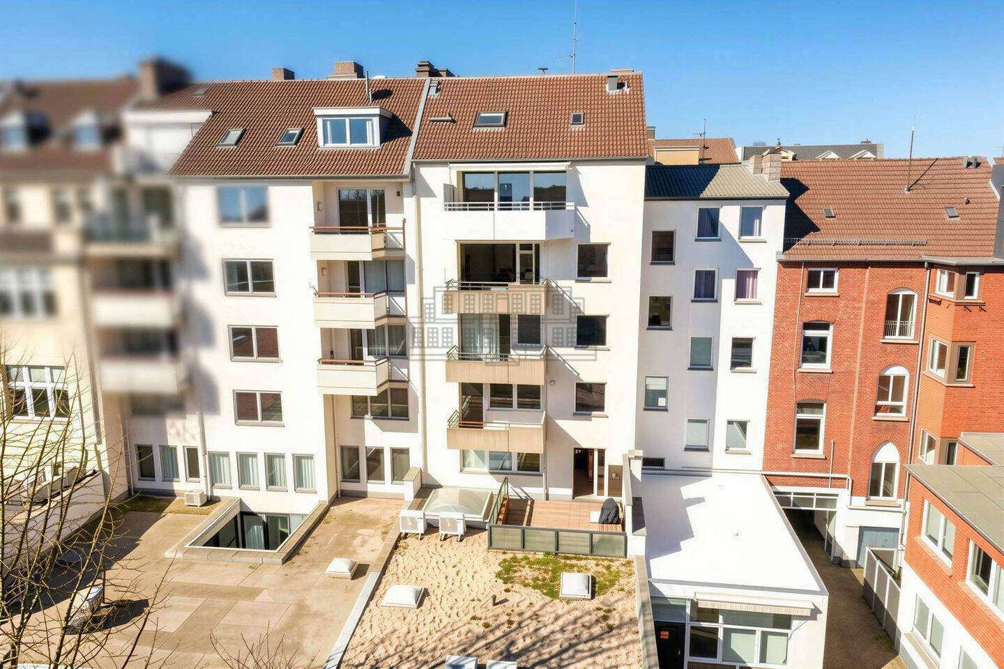 3 Mehrfamilienhäuser mit einer starken Rendite und viel Potenzial – Aachen – Vorschaubild 2