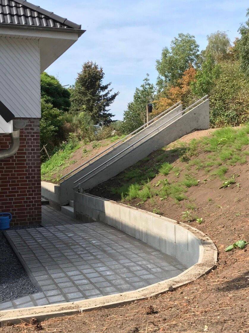 Großzügiges Einfamilienhaus mit Bungalow und großer landwirtschaftlicher Fläche zu verkaufen – Hamburg – Vorschaubild 9