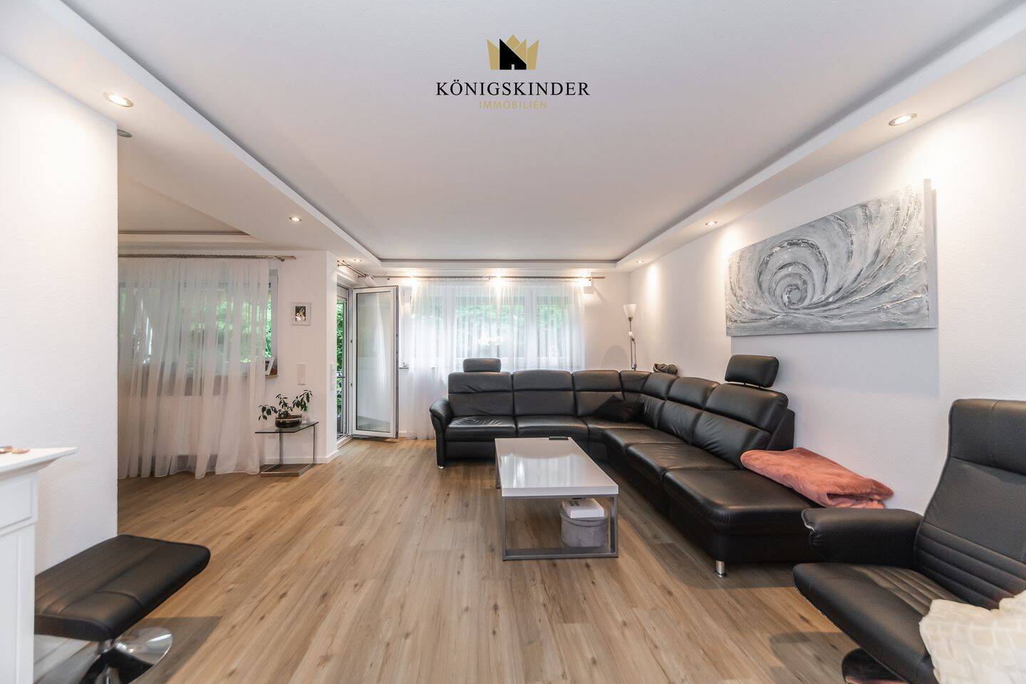 Wohntraum in Möhringen: Hochwertig modernisierte 4,5-Zimmer-ETW mit großem Balkon – Stuttgart – Vorschaubild 6