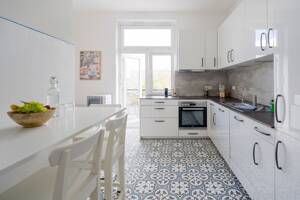 Sanierte Altbauetage mit Aufzug, Stellplätzen und Sauna – 24159 Kiel – Vorschaubild 3