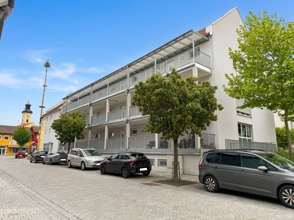 Attraktive Eigentumswohnung im Herzen von Eichendorf