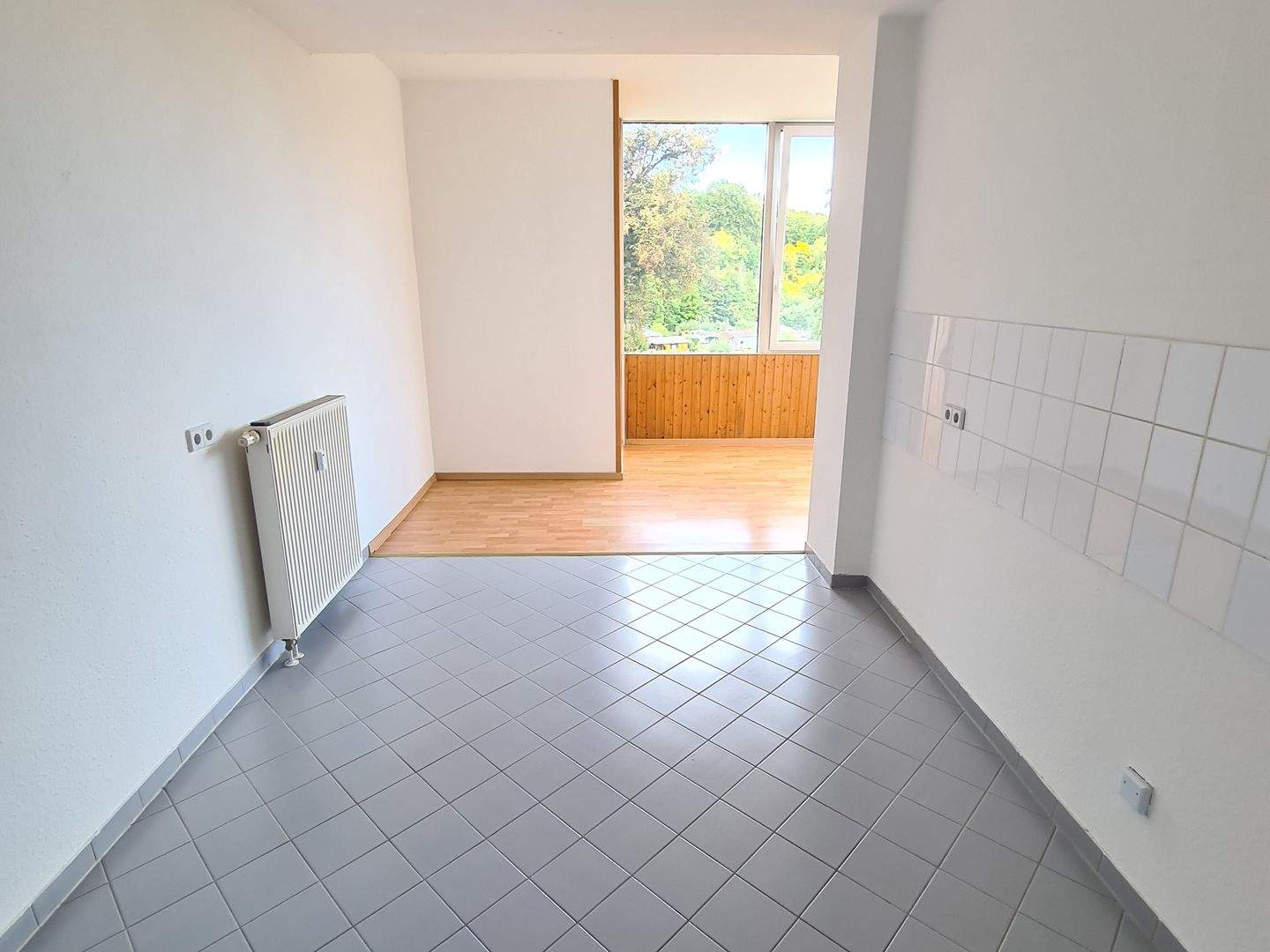 Darf es etwas besonderes sein? 2,5-Raum-Altbauwohnung in ruhiger Lage – Chemnitz – Vorschaubild 4