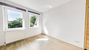 Helle Obergeschosswohnung mit Balkon in zentraler Lage von Westerstede! – 26655 Westerstede – Vorschaubild 8