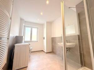 kernsaniert & energieeffizient in GoHo – 2 Zimmer Wohnung mit EBK – 90429 Nürnberg – Vorschaubild 4
