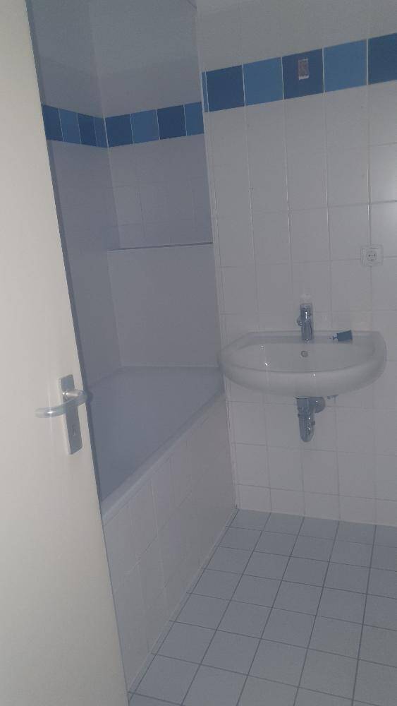 Dachwohnung im Zentrum, Brühl 2 Zimmer – Chemnitz – Vorschaubild 6