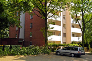 Moderne 2-Zimmer-Wohnung mit kleinem Garten - mit neuem Vinylboden und Wandtapeten – 47167 Duisburg – Vorschaubild 9