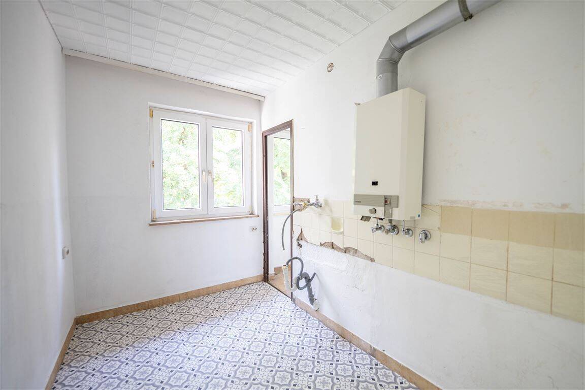 Stuttgart-Mitte | Attraktive 3-Zimmer-Wohnung mit Potenzial im begehrten Kernerviertel – Stuttgart – Vorschaubild 5