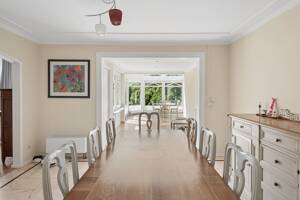 Großzügiger Bungalow auf 967 qm mit Premium-Wintergarten, moderner Hybrid-Wärmepumpe und ca. 335 qm Gesamtfläche – 22045 Hamburg – Vorschaubild 8