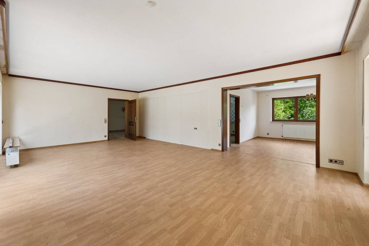 Charmantes Ein- bis Zweifamilienhaus auf weitläufigem Grundstück in attraktiver Lage von Heidenheim – Heidenheim an der Brenz – Vorschaubild 7