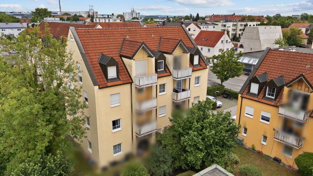 3-Zi-Whg mit Balkon und TG in zentraler Lage zwischen Stadtzentrum und Audi – Ingolstadt – Vorschaubild 2